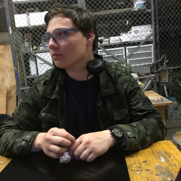 Meet your Posher, Trevor - Picture 2 of 7