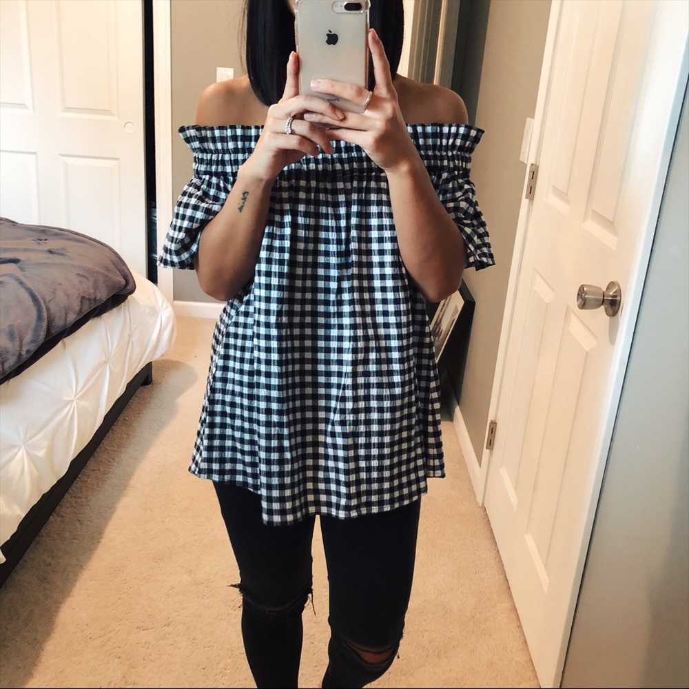 Pleione Off the Shoulder Top