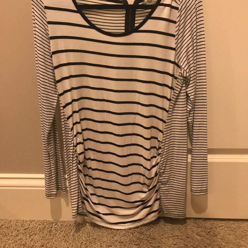 Jessica Simpson Maternity striped top