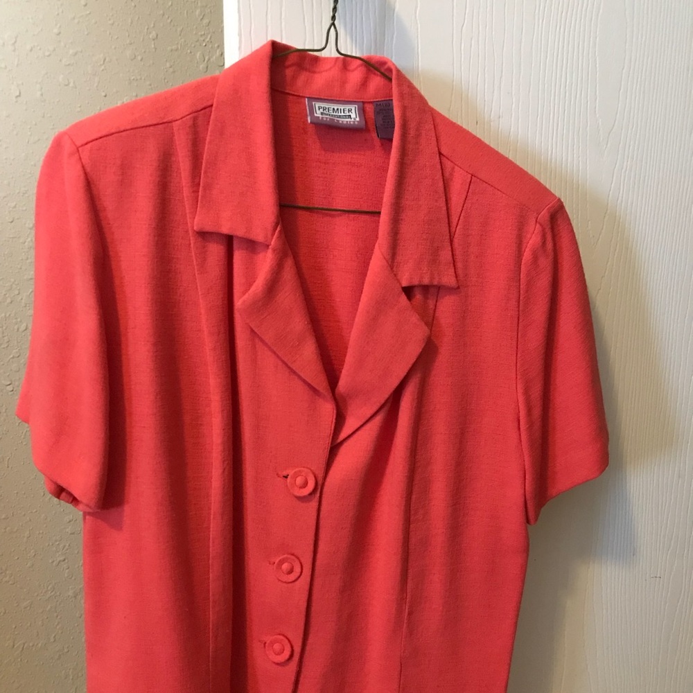 Short sleeved Jacket
