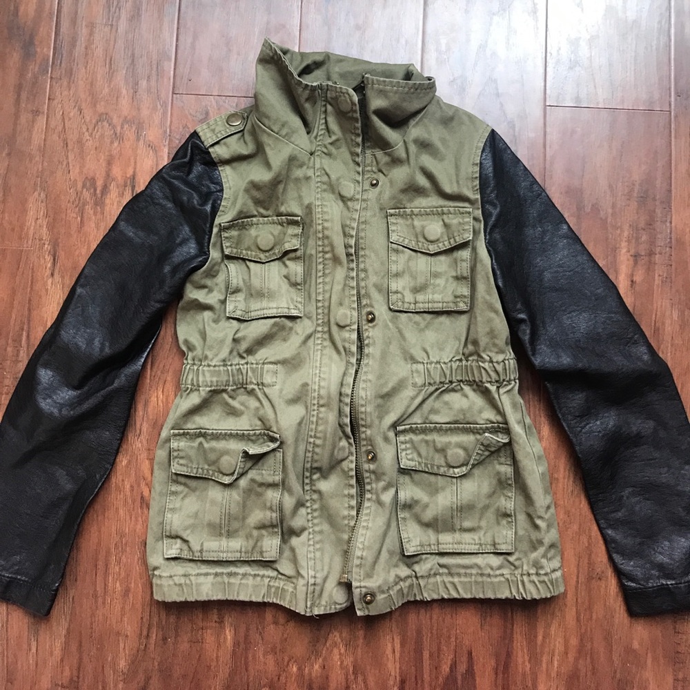 Girls sz 6/7 Joe Fresh army jacket!