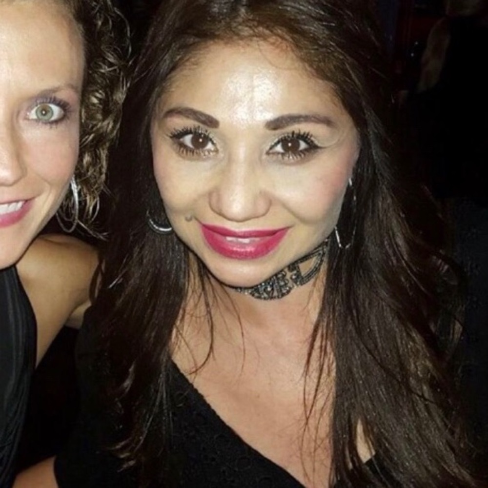 Meet your Posher, Sam