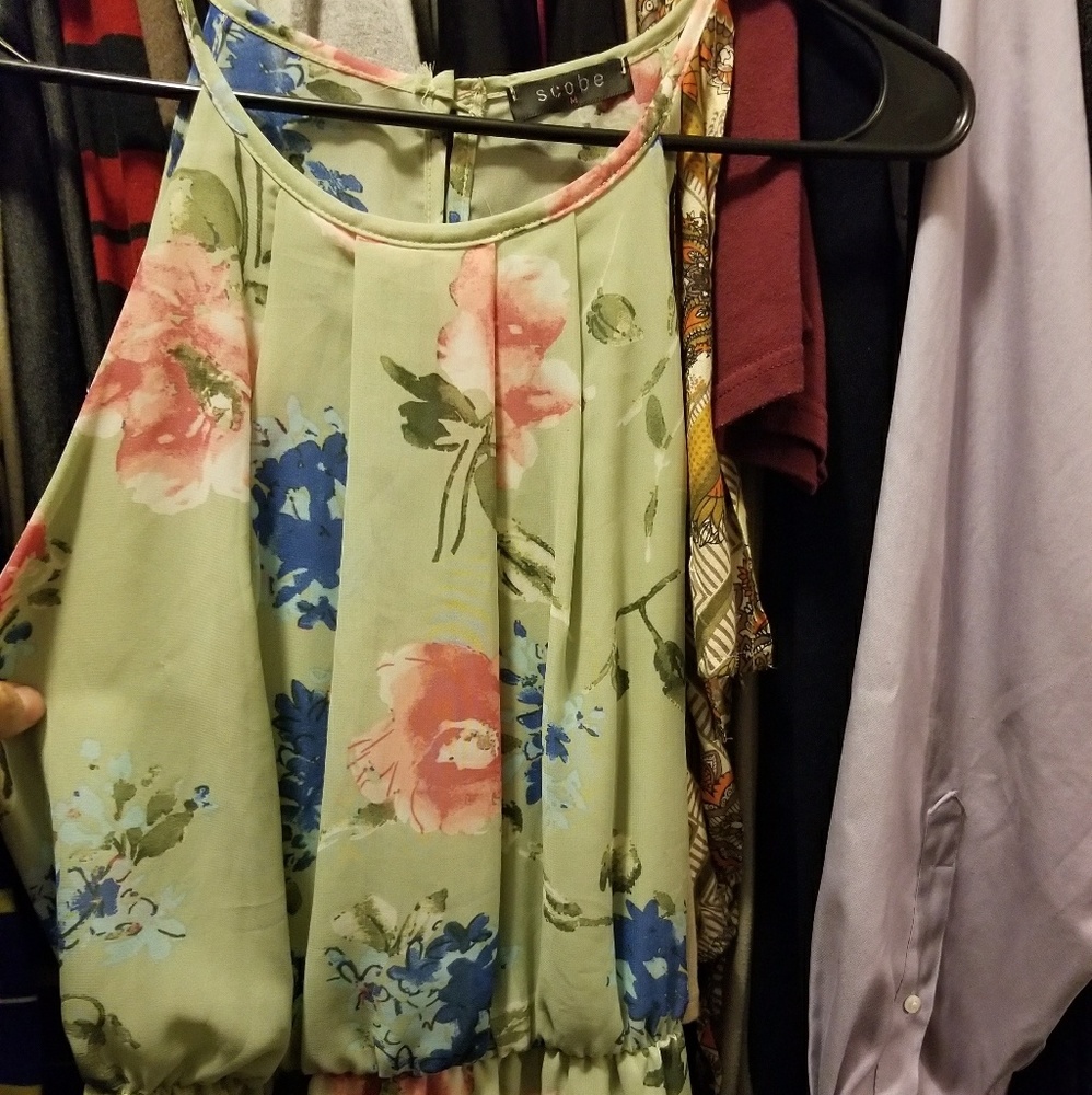 Dress - Picture 4 of 4