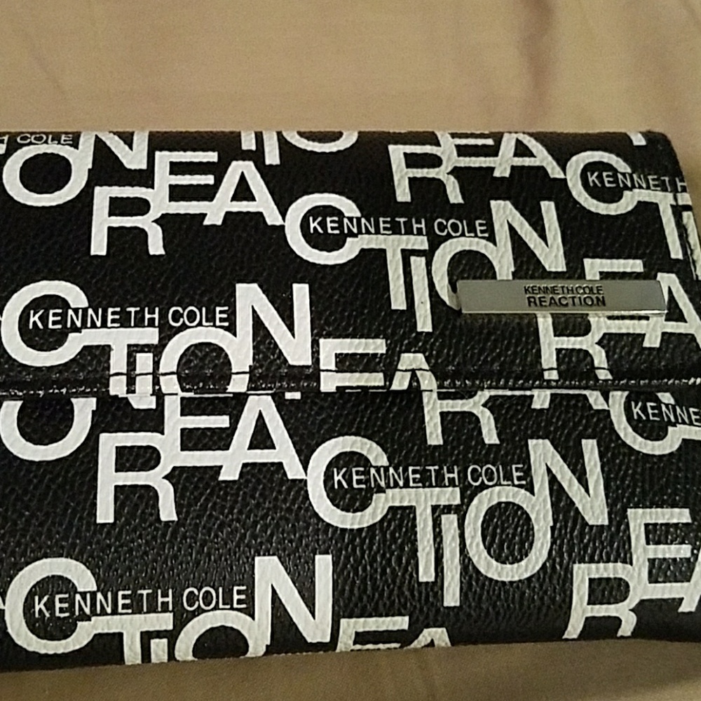 Kenneth Cole wallet