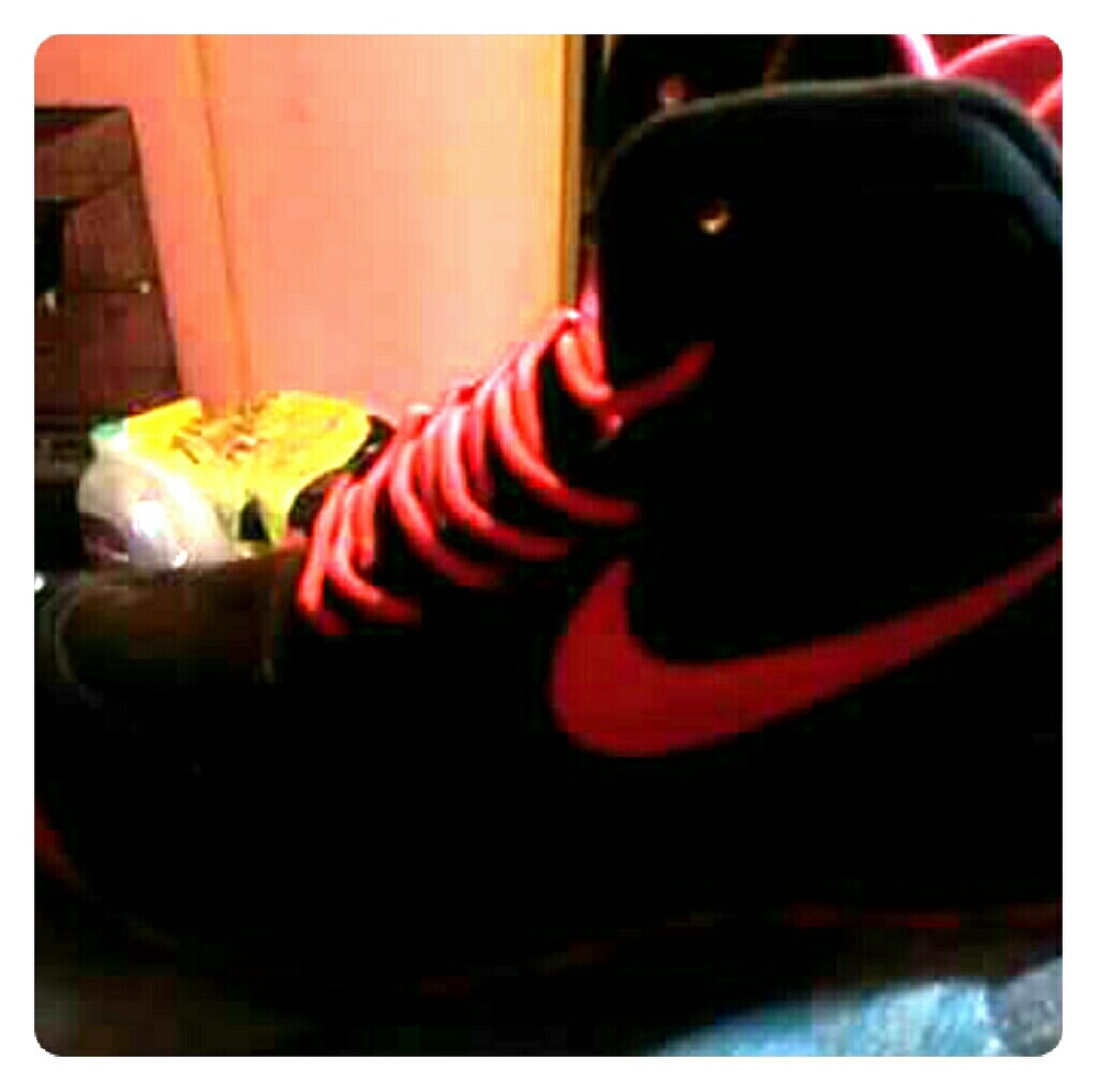Nike acg boots