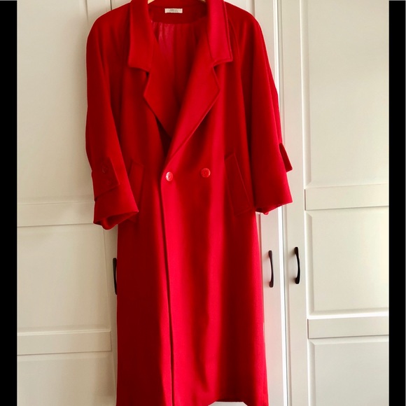 VINTAGE long red wool coat, like new! - Picture 2 of 6