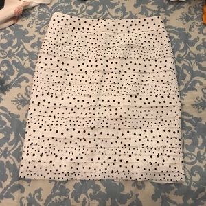 White House Black Market skirt size 4