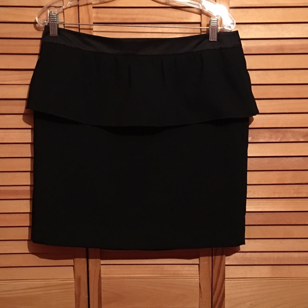 LOFT BLACK PEPLUM SKIRT