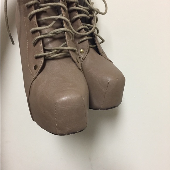 Bootie - Picture 2 of 5