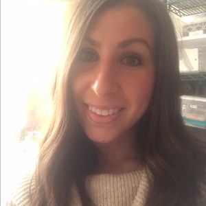 Meet your Posher, Katelynn