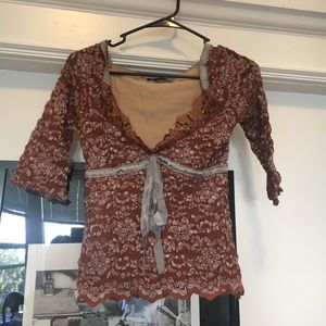 Formal lace top, stretchy, one size.