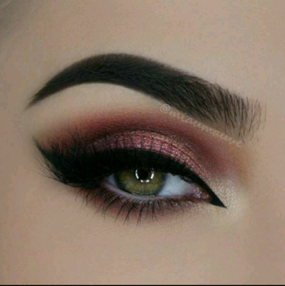 Meet your Posher, Shae - Picture 1 of 1