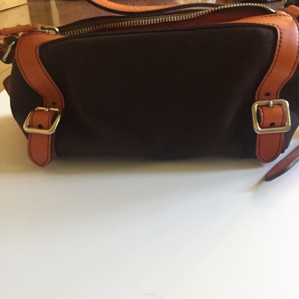 Handbag - Picture 2 of 5