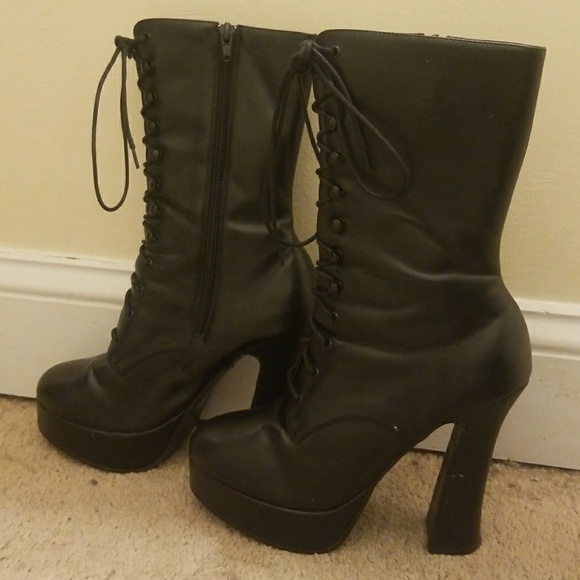 pleaser electra 1020