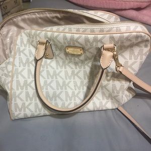 MK purse