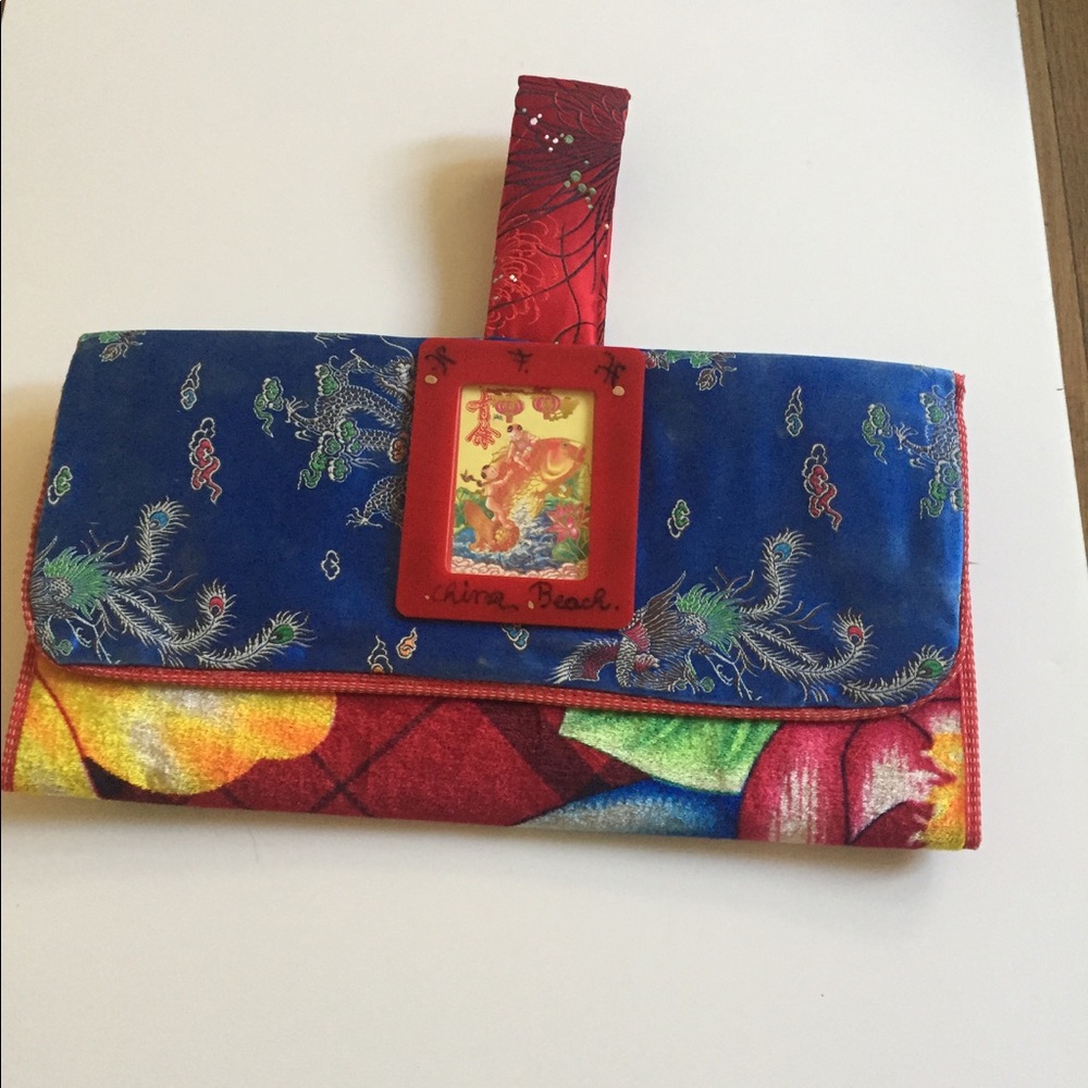 Handbag - Picture 2 of 3