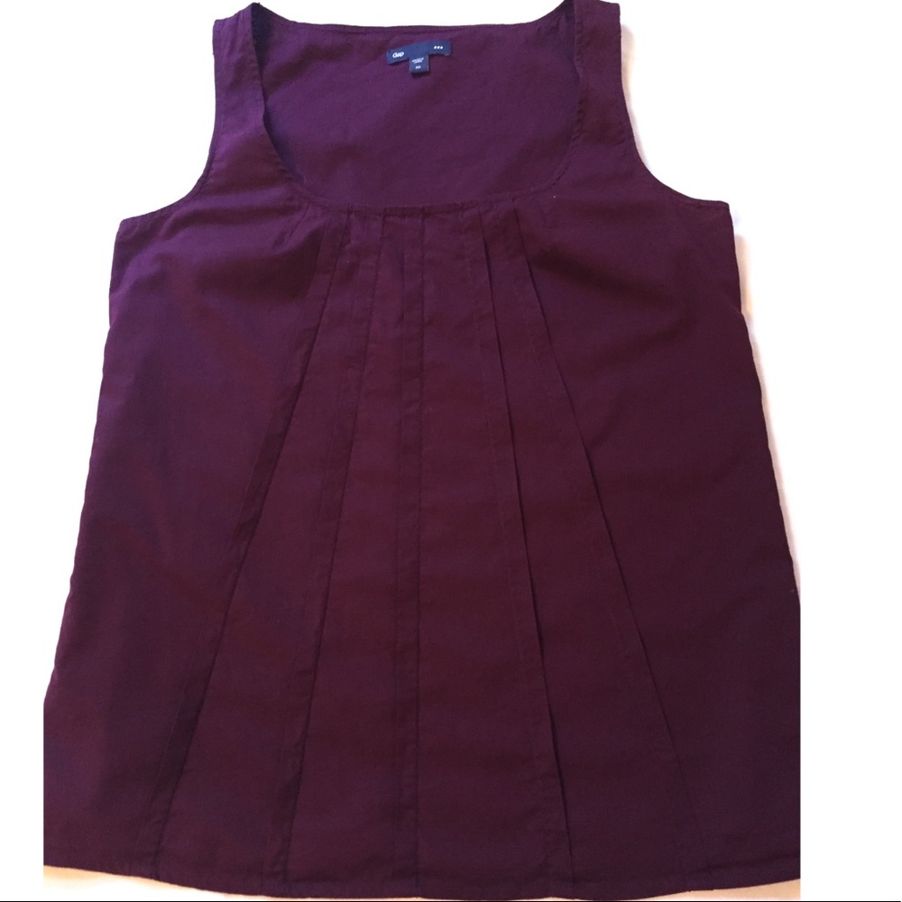 Gap tank top shirt