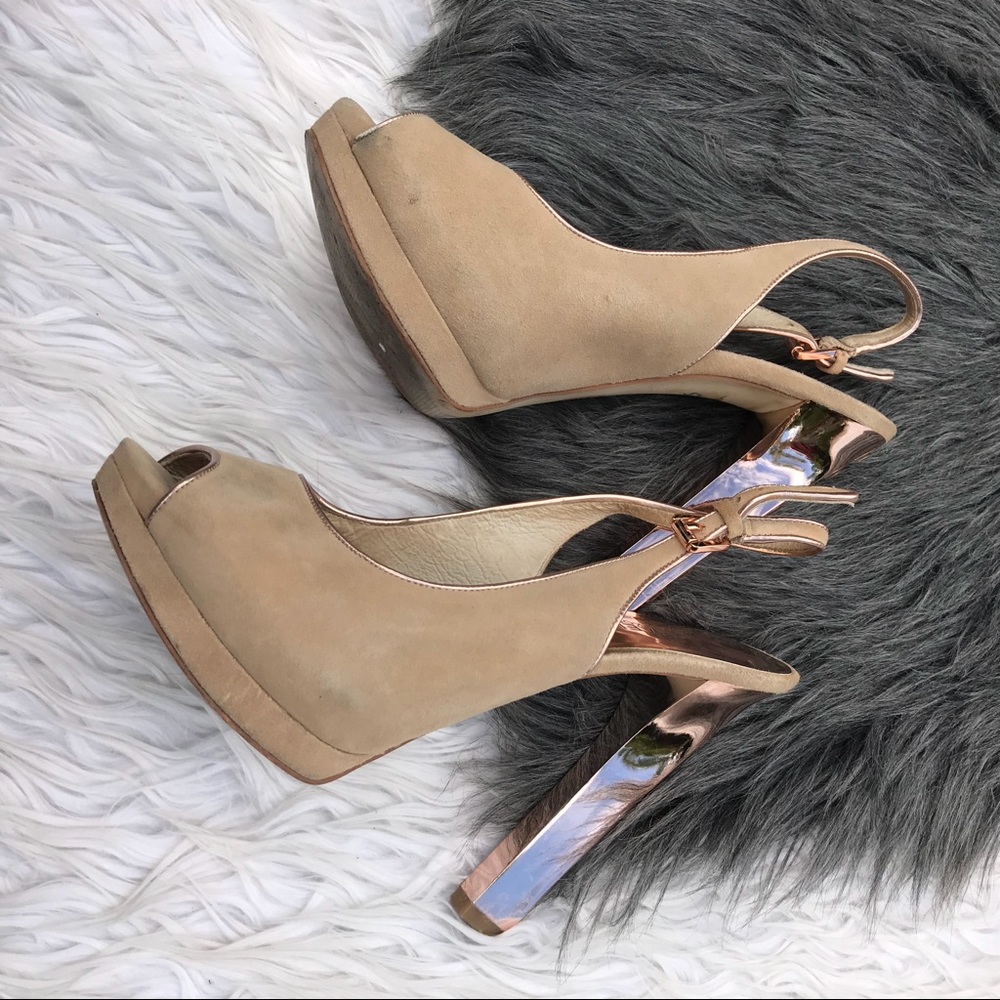 Michael Kors rose gold gem heels - Picture 6 of 8