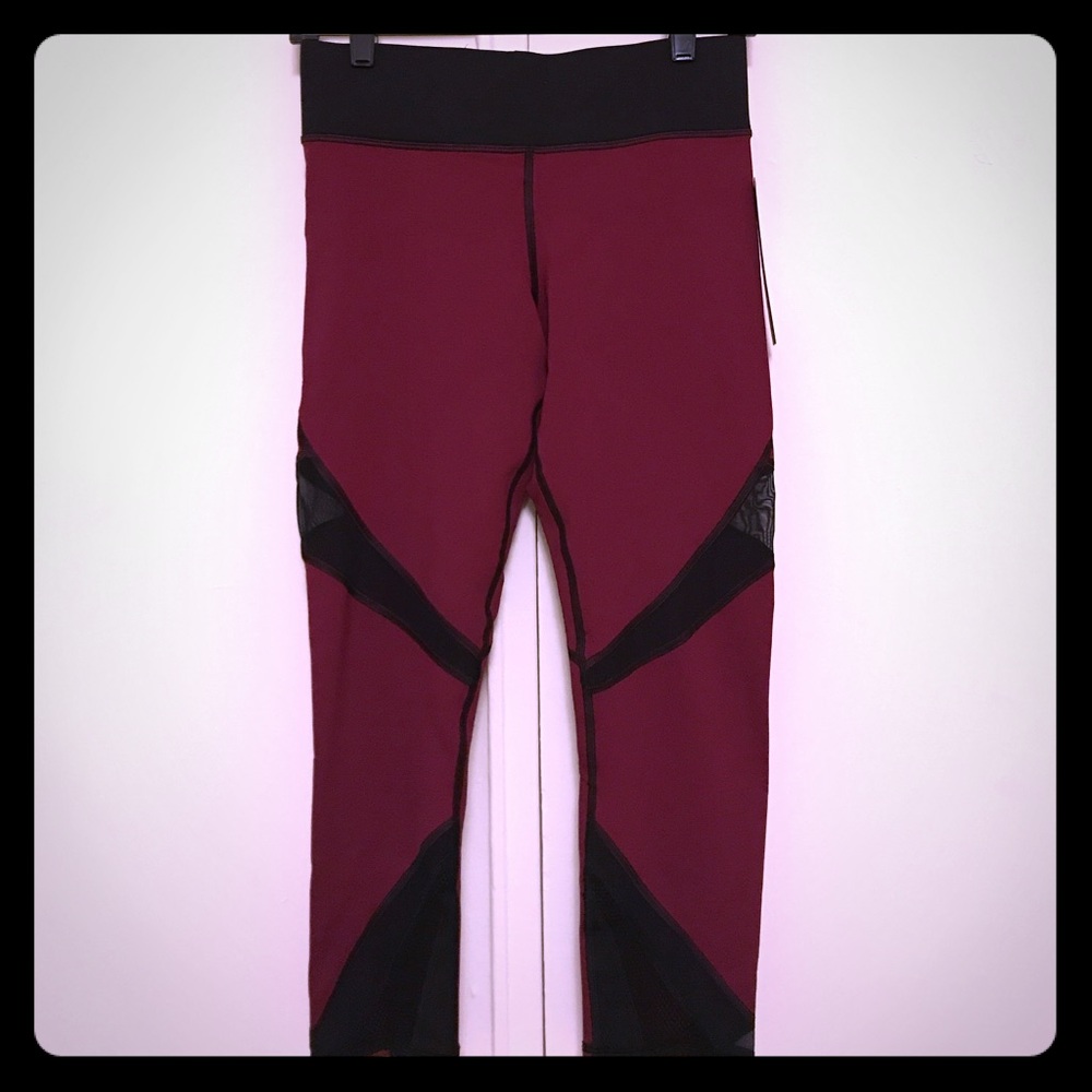 NWT Michi radiate crop legging in size medium