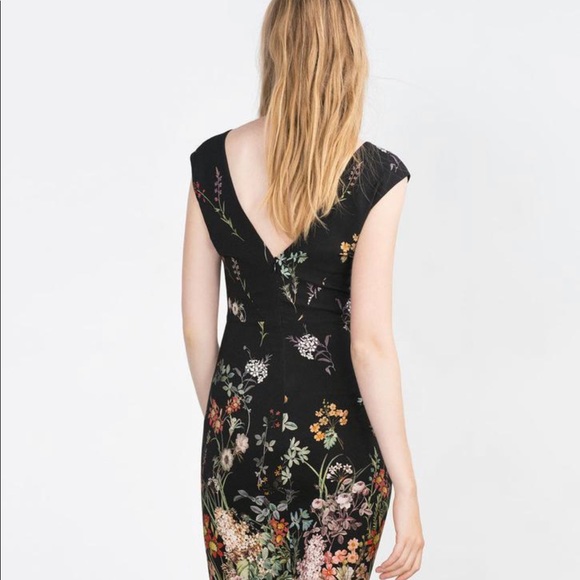 Dress - Picture 2 of 2