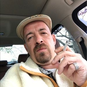 Meet your Posher, Joseph