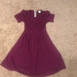 Lularoe plum Amelia size small