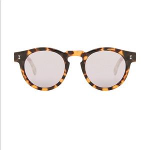 Illesteva Leonard Round Sunglasses