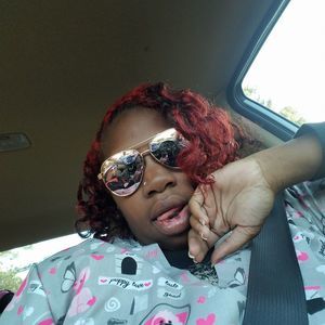 Meet your Posher, Raeniece