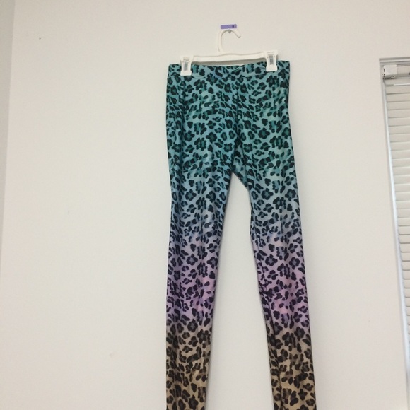 Leopard print leggings - Picture 1 of 1