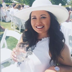 Meet your Posher, Rachel