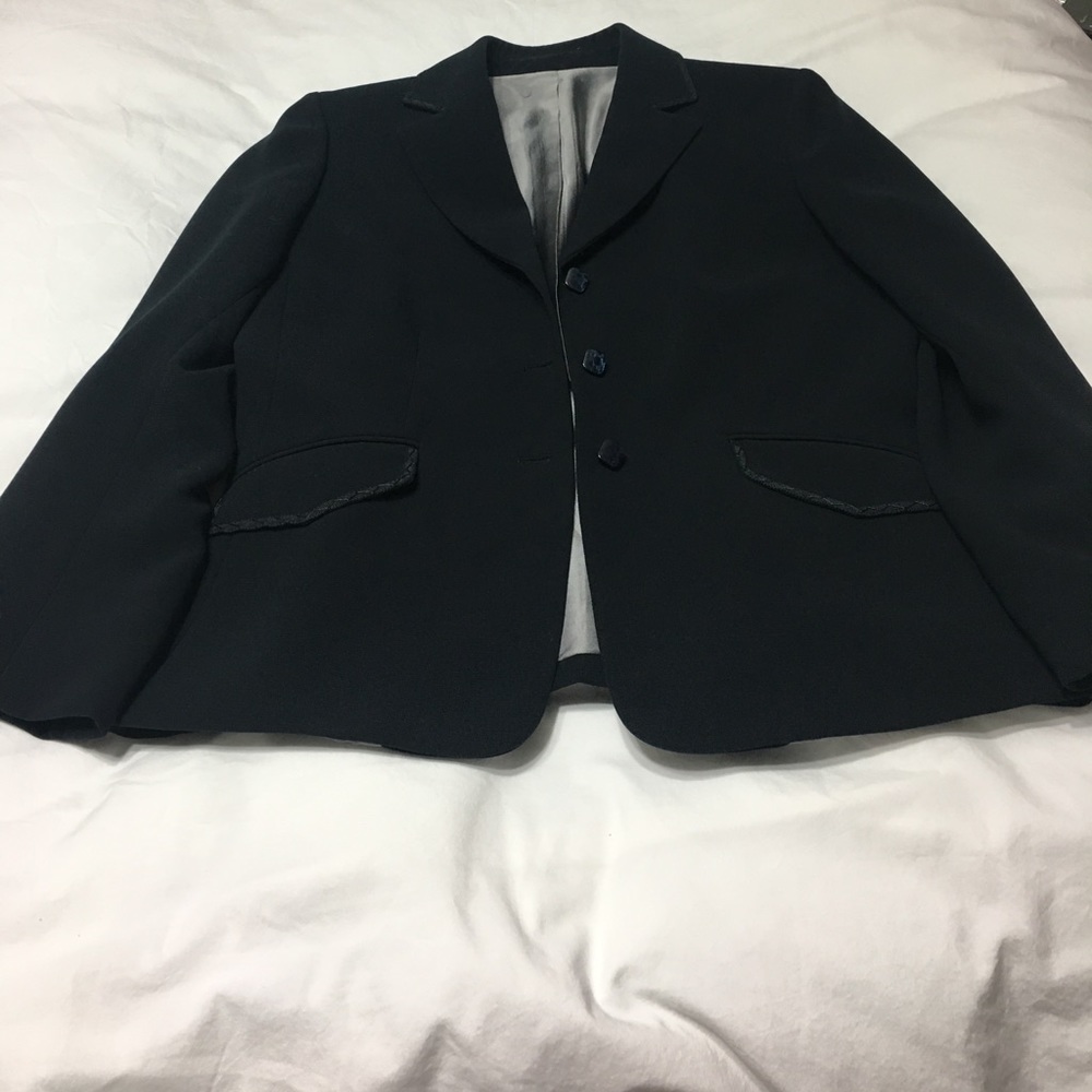 Women’s 2 Piece Suit
