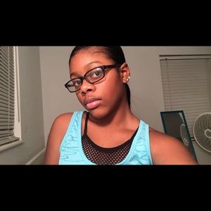 Meet your Posher, Alani