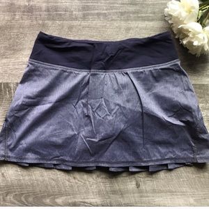 NWOT LULULEMON RUNNING SKIRT SIZE 2