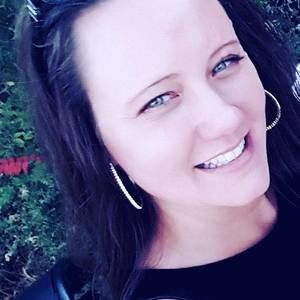 Meet your Posher, Karin