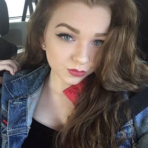 Meet your Posher, Maeve