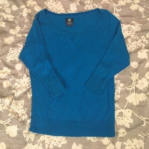American Eagle 3/4 sleeve sweater • size M
