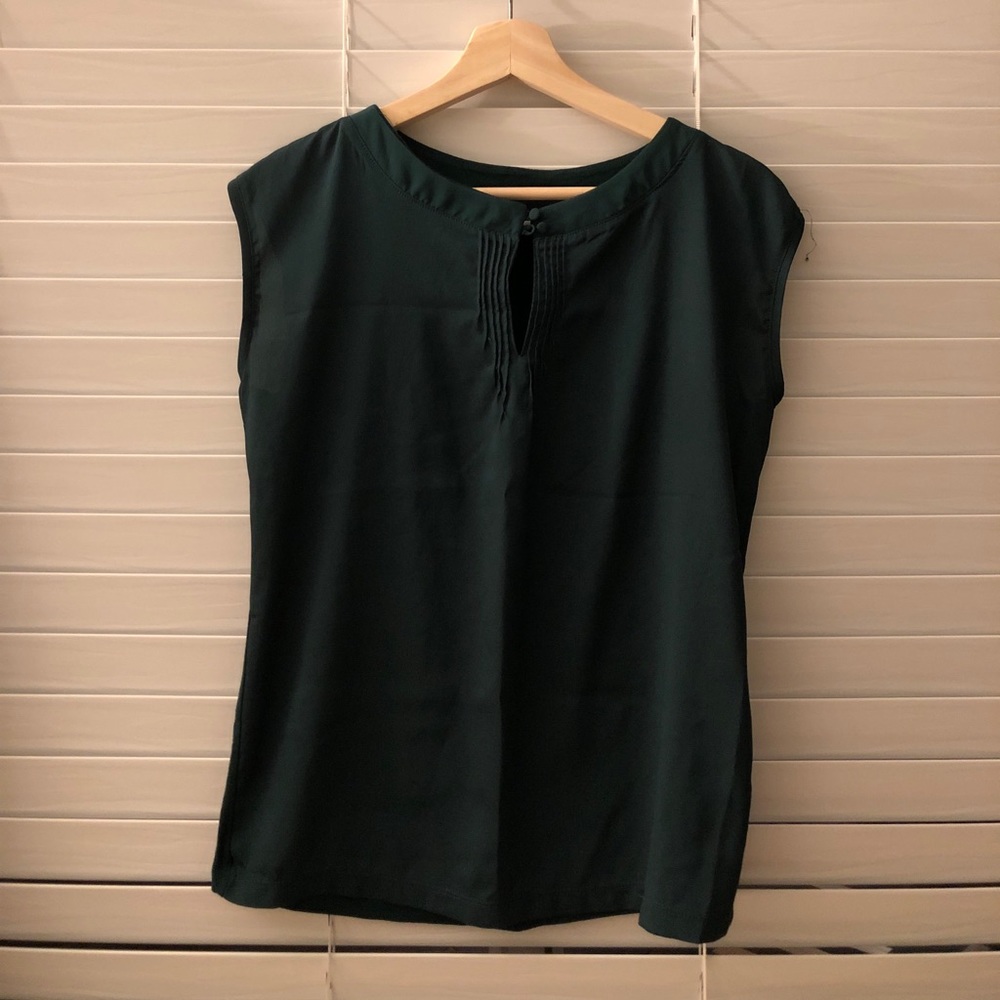 New York & Co. XS Forest Green Blouse NEW