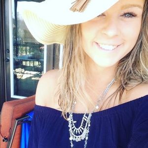 Navy blue romper ⭐️⭐️