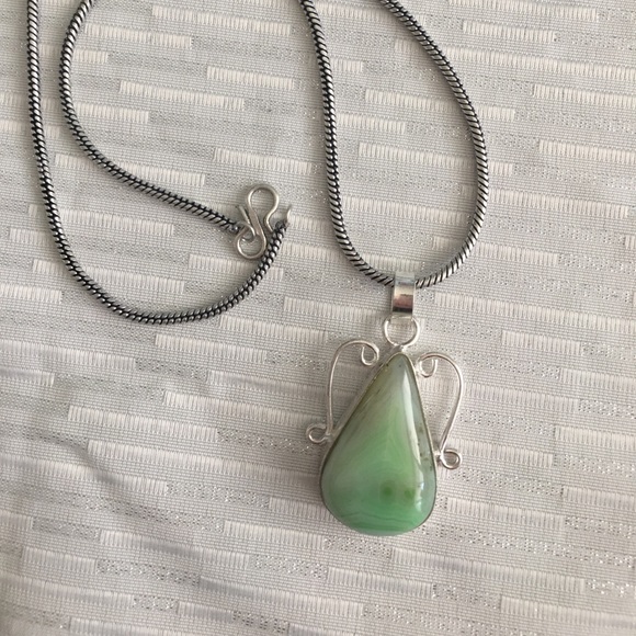 Beautiful Pendant .925 SS Plated - Picture 4 of 4