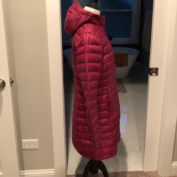 BRAND NEW PATAGONIA COAT! ❄️ - Picture 2 of 8