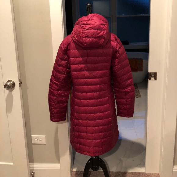 BRAND NEW PATAGONIA COAT! ❄️ - Picture 3 of 8