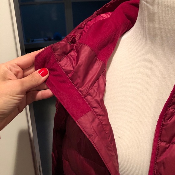 BRAND NEW PATAGONIA COAT! ❄️ - Picture 7 of 8