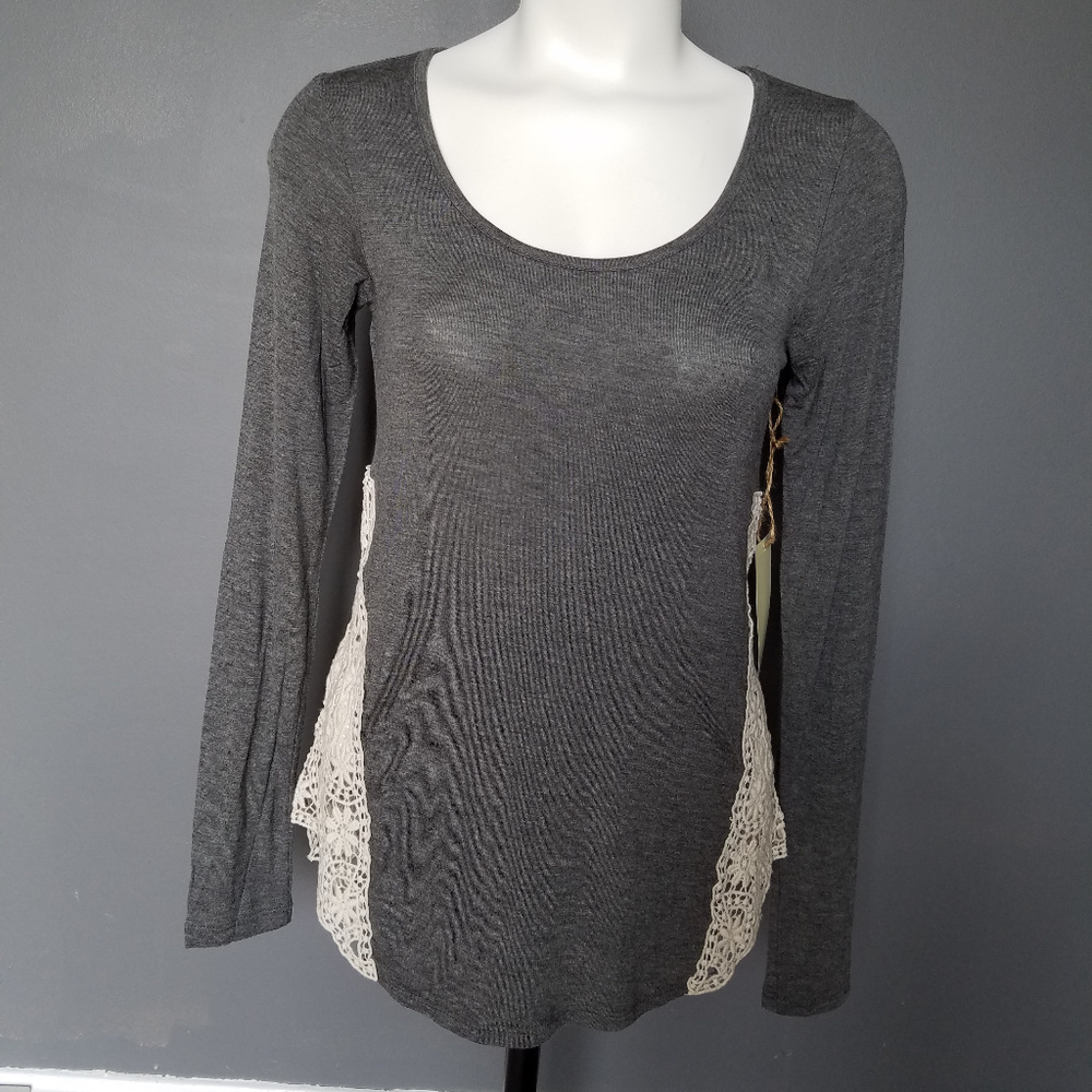 NWT Paper + Tee Long Sleeve with Lace Sides