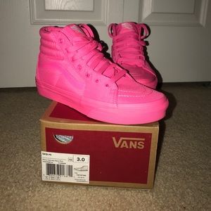 Neon Pink Size 3 (Kids) Vans.