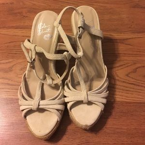 Colin Stuart Cream Wedges