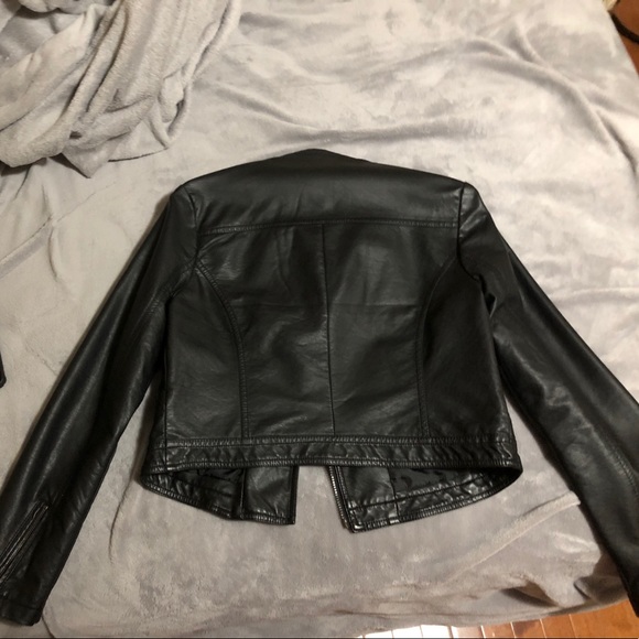 Leather jacket - Picture 4 of 4