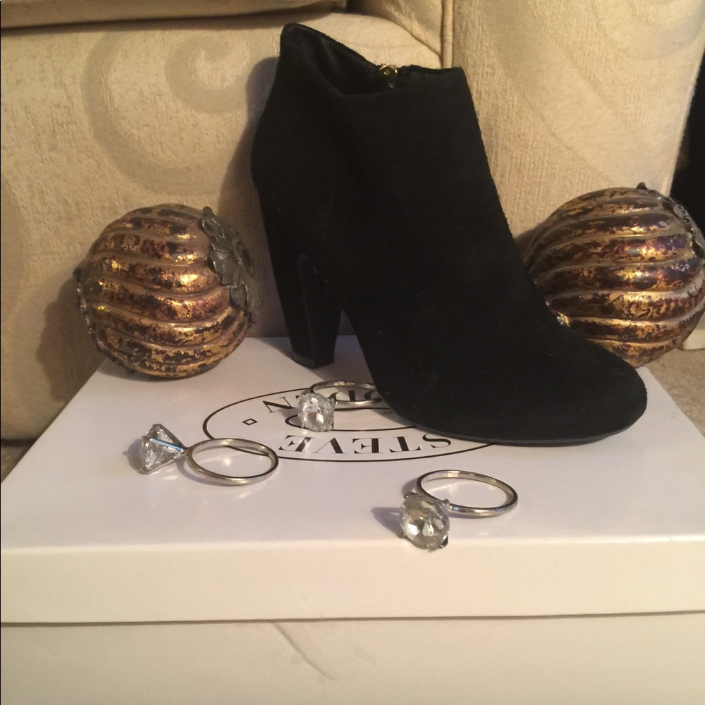 STEVE MADDEN BOOTS