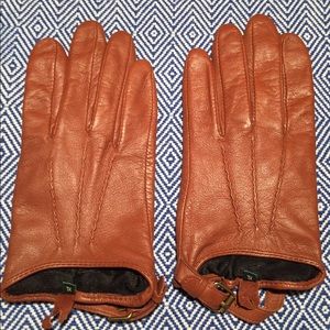 Leather Driving Gloves.