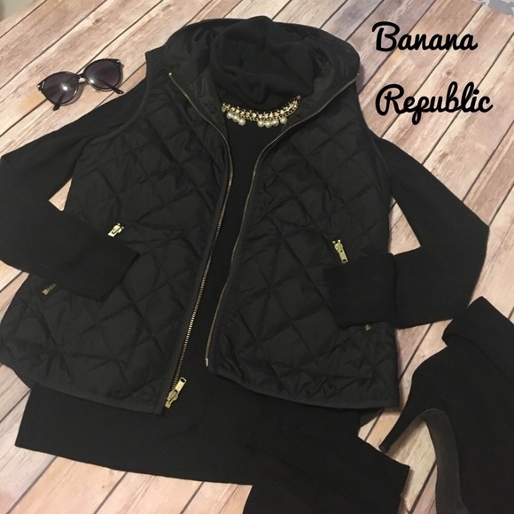 Banana Republic Sweaters - Black Banana Republic turtleneck for fall