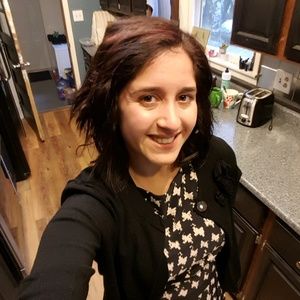 Meet your Posher, Amanda